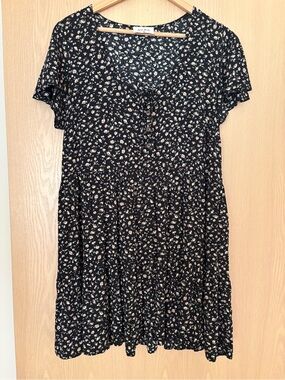 Aura Black Floral Tie-Front Dress with Cream Blossoms